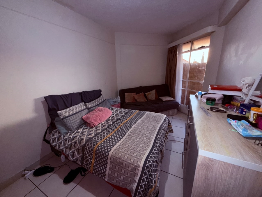 2 Bedroom Property for Sale in Potchefstroom North West